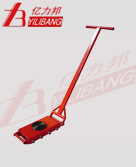 CRB型號(hào)小坦克車(chē)牽引